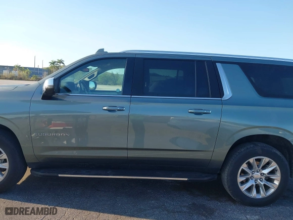 2023 Chevrolet Suburban Premier with VIN 1GNSCFKD6PR517741, listed as a IAAI auction lot 41840855 with 39,501 mi miles. Bid and sale history available at carsss.com. Image 14.