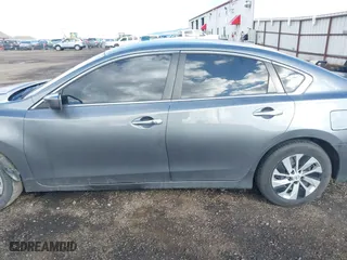 2018 Nissan Altima 2.5 SR with VIN 1N4AL3APXJC123240, listed as a IAAI auction lot 41808689 with 111,920 mi miles. Bid and sale history available at carsss.com. Image 15.