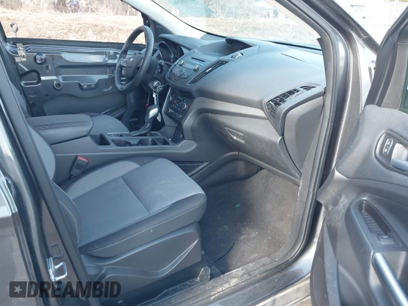 2018 Ford Escape SE with VIN 1FMCU0GD5JUC46932, listed as a IAAI auction lot 41749296 with 111,236 mi miles. Bid and sale history available at carsss.com. Image 5.