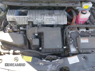 2015 Toyota Prius Four with VIN JTDKN3DU8F0426195, listed as a IAAI auction lot 41529611 with 137,377 mi miles. Bid and sale history available at carsss.com. Image 10.