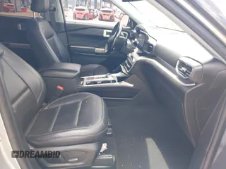 2023 Ford Explorer XLT with VIN 1FMSK7DH5PGB69004, listed as a IAAI auction lot 42517662 with 18,299 mi miles and . Bid and sale history available at DreamBid. Image 5.