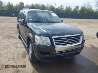 2007 Ford Explorer XLT with VIN 1FMEU73E77UA90692, listed as a IAAI auction lot 41869209 with Not Provided miles. Bid and sale history available at carsss.com. Image 1.