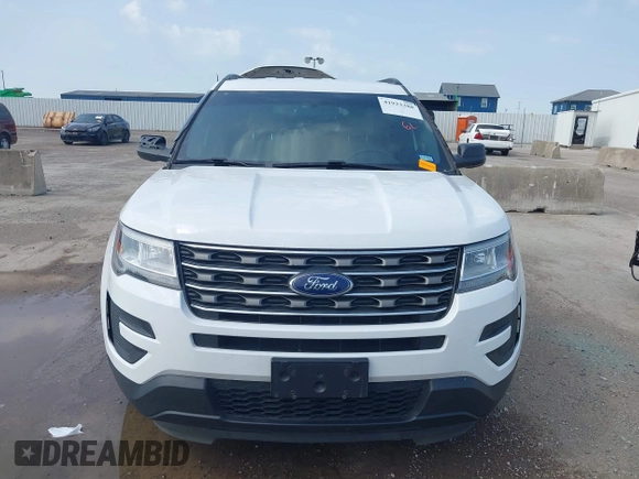 2017 Ford Explorer with VIN 1FM5K7B89HGE11052, listed as a IAAI auction lot 41923388 with 64,089 mi miles and . Bid and sale history available at DreamBid. Image 12.