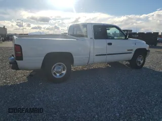 2002 Dodge Ram 2500 with VIN 3B7KC23682M254051, listed as a Copart auction lot 48197655 with 172,388 mi miles and Salvage Title. Bid and sale history available at carsss.com. Image 3.