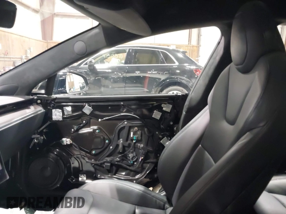2022 Tesla Model S with VIN 5YJSA1E58NF478403, listed as a IAAI auction lot 41533099 with 42,779 mi miles and . Bid and sale history available at DreamBid. Image 19.