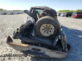 2001 Ford F-250 XL с VIN 3FTNX21L31MA46717, выставлен на аукционе Copart как лот 56552235 с пробегом 96 702 миль миль и Списание • Salvage title. История ставок и продаж доступна на DreamBid. Изображение 6.