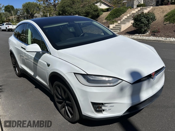 2016 Tesla Model X 70D with VIN 5YJXCDE25GF026337, listed as a IAAI auction lot 42254857 with 38,036 mi miles and . Bid and sale history available at DreamBid. Image 1.