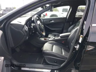 2016 Mercedes-Benz GLA 250 z VIN WDCTG4EB6GJ203502, wystawiony jako IAAI lot #41512874 z przebiegiem 121 199 mil mil oraz . Historia ofert i sprzedaży dostępna na DreamBid. Obrazek 8.