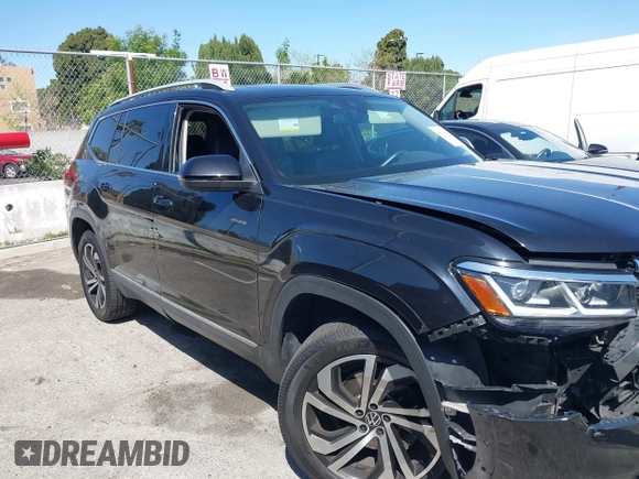 2021 Volkswagen Atlas SEL Premium z VIN 1V2TR2CA8MC512367, wystawiony jako IAAI lot #41936437 z przebiegiem 62 416 mil mil oraz . Historia ofert i sprzedaży dostępna na DreamBid. Obrazek 13.