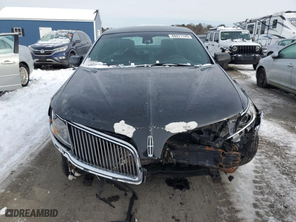 2014 Lincoln MKS with VIN 1LNHL9DK0EG608914, listed as a Copart auction lot 88971145 with 0 mi miles and Clean Title. Bid and sale history available at carsss.com. Image 5.