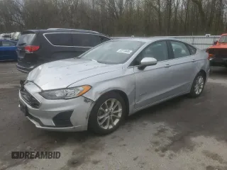 2019 Ford Fusion SE with VIN 3FA6P0LU9KR212506, listed as a Copart auction lot 52276695 with 177,015 mi miles and Salvage Title. Bid and sale history available at DreamBid. Image 1.