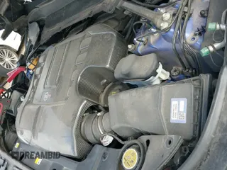 2021 Land Rover Range Rover Sport SVR z VIN SALWZ2RE8MA781806, wystawiony jako IAAI lot #42480226 z przebiegiem 38 073 mil mil oraz . Historia ofert i sprzedaży dostępna na DreamBid. Obrazek 20.