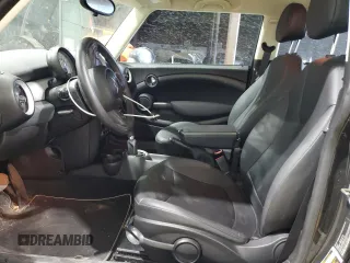 2012 MINI Hardtop with VIN WMWSU3C52CT260728, listed as a Copart auction lot 45391265 with 70,180 mi miles and Clean Title. Bid and sale history available at DreamBid. Image 7.