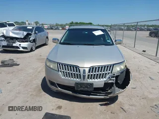 2010 Lincoln MKZ with VIN 3LNHL2GC0AR611844, listed as a IAAI auction lot 42018376 with 155,634 mi miles and . Bid and sale history available at DreamBid. Image 12.