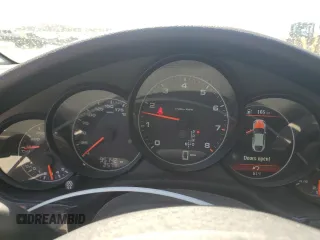 2012 Porsche Panamera z VIN WP0AA2A73CL071401, wystawiony jako Copart lot #49864355 z przebiegiem 95 142 mil mil oraz Czysty tytuł • Clean title. Historia ofert i sprzedaży dostępna na DreamBid. Obrazek 9.