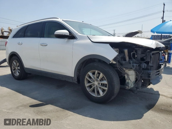 2016 Kia Sorento LX with VIN 5XYPG4A58GG178030, listed as a Copart auction lot 55608725 with 212,810 mi miles and Salvage Title. Bid and sale history available at carsss.com. Image 4.