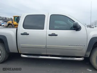 2008 Chevrolet Silverado 1500 LTZ with VIN 2GCEK133281102041, listed as a IAAI auction lot 41910348 with 193,573 mi miles. Bid and sale history available at carsss.com. Image 13.