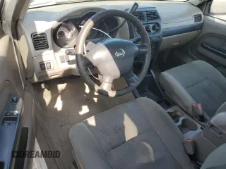 2004 Nissan Frontier XE z VIN 1N6DD26T24C456599, wystawiony jako Copart lot #55990875 z przebiegiem 197 906 mil mil oraz Szkoda całkowita • Salvage title. Historia ofert i sprzedaży dostępna na DreamBid. Obrazek 8.