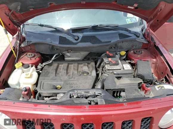 2014 Jeep Patriot Latitude with VIN 1C4NJRFB0ED658983, listed as a Copart auction lot 55024685 with 96,457 mi miles and Salvage Title. Bid and sale history available at carsss.com. Image 12.