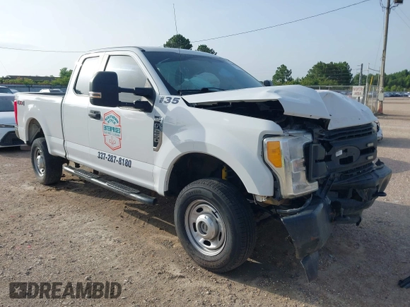 2017 Ford F-250 XLT z VIN 1FT7X2B6XHEE20192, wystawiony jako IAAI lot #42589586 z przebiegiem 132 332 mil mil oraz . Historia ofert i sprzedaży dostępna na DreamBid. Obrazek 1.