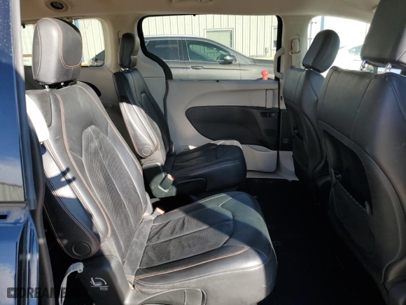 2018 Chrysler Pacifica Touring L with VIN 2C4RC1BGXJR149702, listed as a Copart auction lot 45869925 with 77,898 mi miles and Clean Title. Bid and sale history available at carsss.com. Image 11.