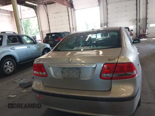 2006 Saab 9-3 z VIN YS3FD49Y361000861, wystawiony jako IAAI lot #40501671 z przebiegiem 139 391 mil mil oraz . Historia ofert i sprzedaży dostępna na DreamBid. Obrazek 16.