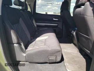 2021 Toyota Tundra 2WD SR5 with VIN 5TFEY5F14MX290686, listed as a Copart auction lot 69192264 with 8,728 mi miles and Clean Title. Bid and sale history available at carsss.com. Image 10.