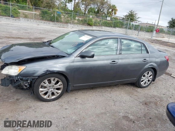 2008 Toyota Avalon XL with VIN 4T1BK36B68U261839, listed as a IAAI auction lot 41131172 with 94,829 mi miles. Bid and sale history available at carsss.com. Image 15.