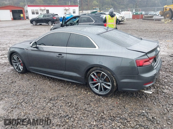 2018 Audi S5 Prestige z VIN WAUR4AF54JA040952, wystawiony jako IAAI lot #41999272 z przebiegiem 57 983 mil mil oraz . Historia ofert i sprzedaży dostępna na DreamBid. Obrazek 3.