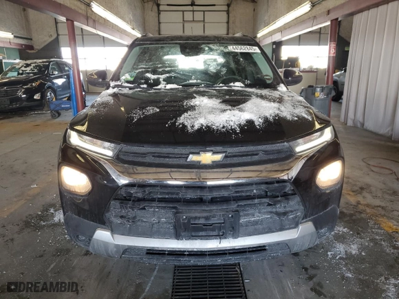 2022 Chevrolet TrailBlazer LT with VIN KL79MRSL5NB009406, listed as a Copart auction lot 44562845 with 64,054 mi miles and Salvage Title. Bid and sale history available at carsss.com. Image 5.