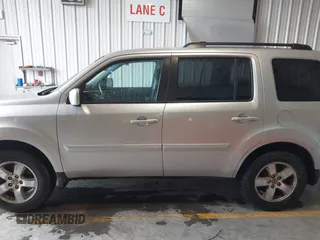 2011 Honda Pilot EX with VIN 5FNYF3H44BB022324, listed as a IAAI auction lot 42199376 with 277,735 mi miles and . Bid and sale history available at carsss.com. Image 14.