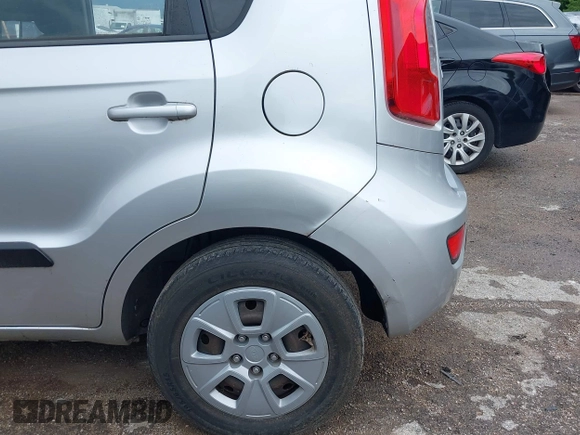 2013 Kia Soul with VIN KNDJT2A51D7517273, listed as a IAAI auction lot 42116861 with 151,617 mi miles. Bid and sale history available at carsss.com. Image 6.