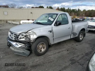 2003 Ford F-150 XL z VIN 1FTRF07W33KD44074, wystawiony jako Copart lot #44382355 z przebiegiem 242 042 mil mil oraz Nie do naprawy • Non repairable. Historia ofert i sprzedaży dostępna na DreamBid. Obrazek 1.