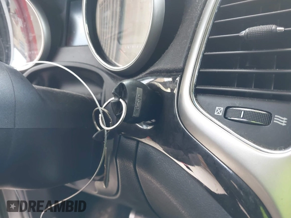 2011 Jeep Grand Cherokee Laredo with VIN 1J4RR4GG3BC540655, listed as a IAAI auction lot 42158522 with 214,341 mi miles and . Bid and sale history available at DreamBid. Image 11.