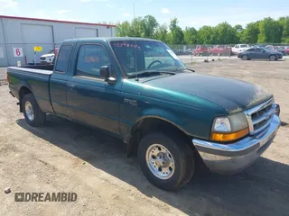 1998 Ford Ranger XL z VIN 1FTYR14U3WTA39829, wystawiony jako IAAI lot #42298014 z przebiegiem 137 575 mil mil oraz . Historia ofert i sprzedaży dostępna na DreamBid. Obrazek 1.