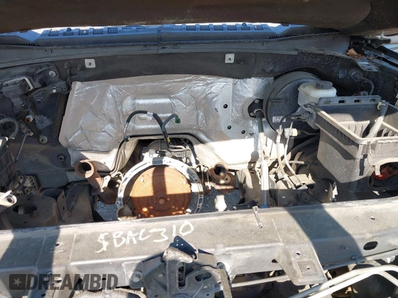 2015 Ford F-150 XL with VIN 1FTEW1CP3FFC70624, listed as a IAAI auction lot 42017392 with Not provided miles and . Bid and sale history available at DreamBid. Image 10.