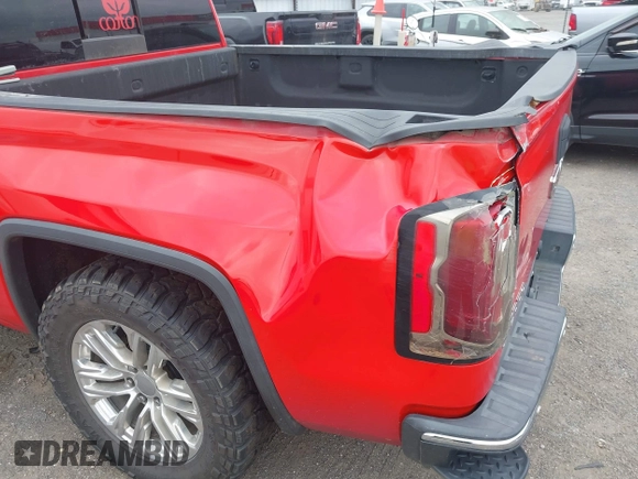 2017 GMC Sierra 1500 SLT z VIN 3GTU2NEC8HG223552, wystawiony jako IAAI lot #42117939 z przebiegiem 103 552 mil mil oraz . Historia ofert i sprzedaży dostępna na DreamBid. Obrazek 17.