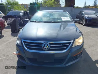 2010 Volkswagen CC Sport with VIN WVWMP7AN3AE546487, listed as a IAAI auction lot 42024944 with 136,278 mi miles. Bid and sale history available at carsss.com. Image 12.