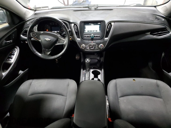 2016 Chevrolet Malibu LS z VIN 1G1ZB5ST3GF304431, wystawiony jako Copart lot #55140585 z przebiegiem 153 325 mil mil oraz Szkoda całkowita • Salvage title. Historia ofert i sprzedaży dostępna na DreamBid. Obrazek 8.
