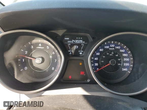 2013 Hyundai Elantra GLS z VIN 5NPDH4AE3DH433316, wystawiony jako Copart lot #58578135 z przebiegiem 243 028 mil mil oraz Szkody całkowita. Historia ofert i sprzedaży dostępna na DreamBid. Obrazek 9.