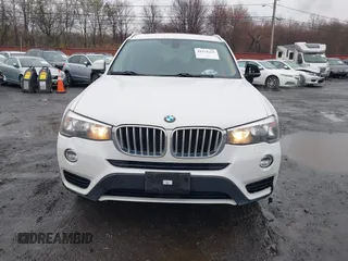 2015 BMW X3 xDrive28i z VIN 5UXWX9C59F0D53672, wystawiony jako IAAI lot #41975259 z przebiegiem 82 852 mil mil oraz . Historia ofert i sprzedaży dostępna na DreamBid. Obrazek 12.