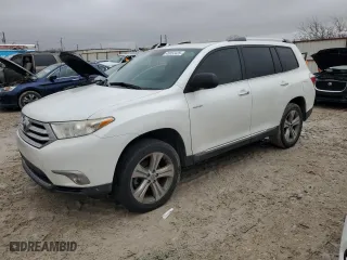 2011 Toyota Highlander Limited with VIN 5TDYK3EHXBS047727, listed as a Copart auction lot 45052425 with 208,059 mi miles and Clean Title. Bid and sale history available at carsss.com. Image 1.