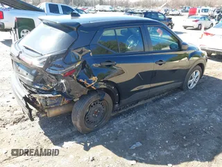 2022 Nissan Kicks S z VIN 3N1CP5BV6NL490892, wystawiony jako IAAI lot #41889420 z przebiegiem 61 608 mil mil oraz . Historia ofert i sprzedaży dostępna na DreamBid. Obrazek 4.