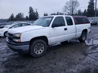 2006 Chevrolet Silverado 1500 LT1 with VIN 1GCEK19V56Z192976, listed as a Copart auction lot 46536605 with 373,436 mi miles and Salvage Title. Bid and sale history available at carsss.com. Image 1.