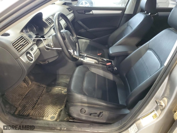 2012 Volkswagen Passat SE with VIN 1VWBH7A37CC075488, listed as a Copart auction lot 85963014 with 142,697 mi miles and Salvage Title. Bid and sale history available at carsss.com. Image 7.