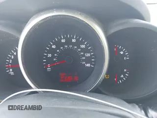 2013 Kia Soul + z VIN KNDJT2A69D7558159, wystawiony jako IAAI lot #41978478 z przebiegiem 223 717 mil mil oraz . Historia ofert i sprzedaży dostępna na DreamBid. Obrazek 7.