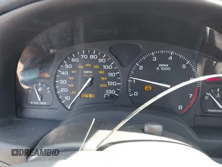 2002 Saturn SL z VIN 1G8ZK52732Z152274, wystawiony jako IAAI lot #42103737 z przebiegiem 56 781 mil mil oraz . Historia ofert i sprzedaży dostępna na DreamBid. Obrazek 7.