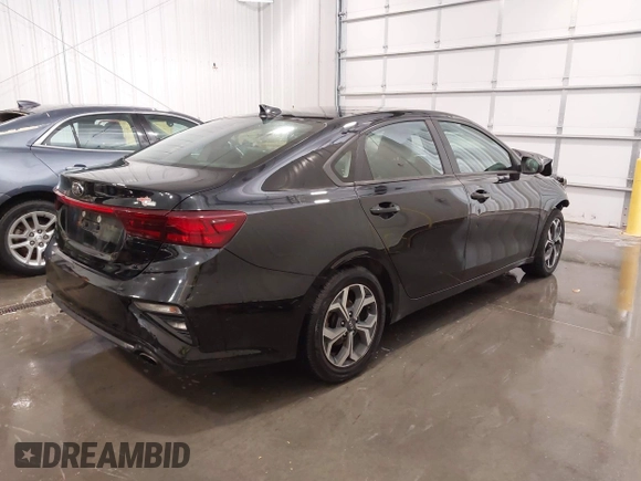2019 Kia Forte LXS с VIN 3KPF24AD1KE017574, выставлен на аукционе IAAI как лот 42326500 с пробегом 71 630 миль миль и . История ставок и продаж доступна на DreamBid. Изображение 4.
