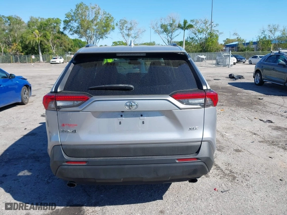 2021 Toyota RAV4 XLE Premium with VIN 2T3C1RFV4MC171497, listed as a IAAI auction lot 41775568 with 73,900 mi miles. Bid and sale history available at carsss.com. Image 16.