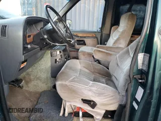 1994 Ford Econoline Cargo with VIN 1FDEE14H5RHB91387, listed as a Copart auction lot 45939385 with 124,179 mi miles and Non Repairable. Bid and sale history available at DreamBid. Image 7.